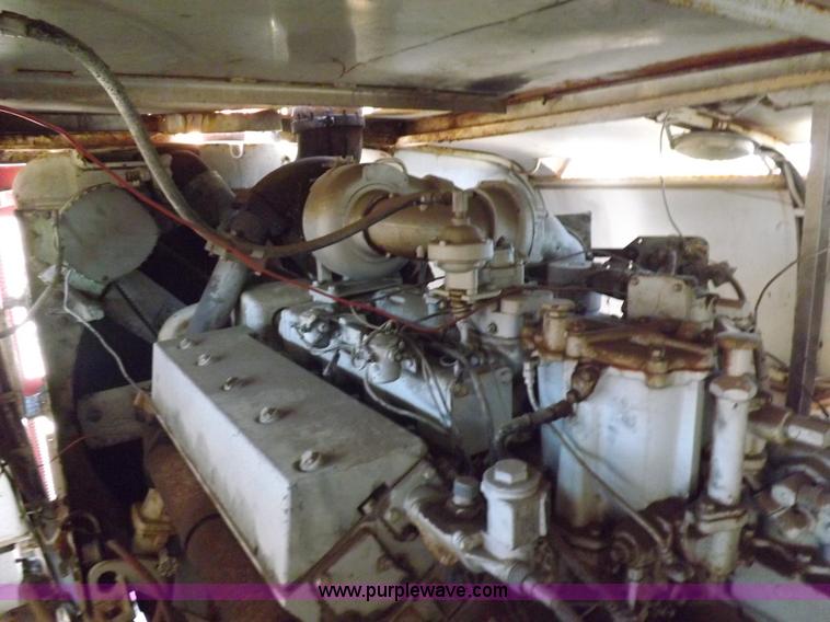 image for item H9027 Caterpillar-Klein articulated airport crash-rescue vehicle