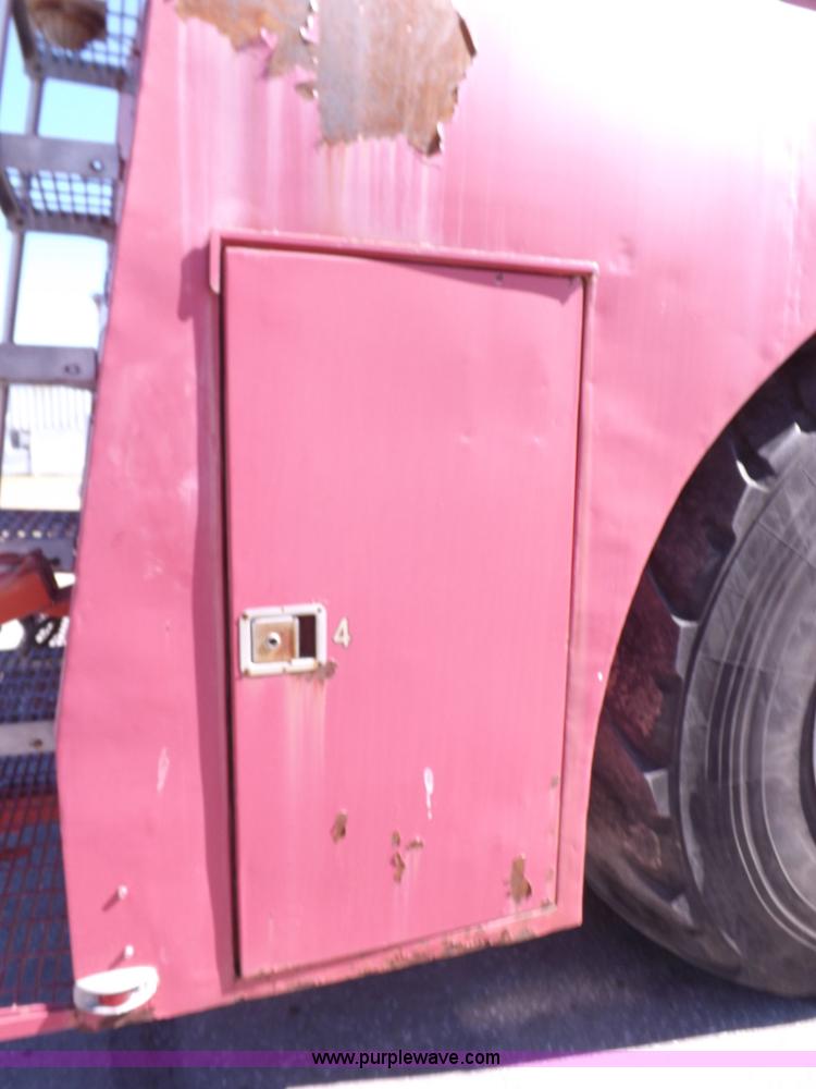 image for item H9027 Caterpillar-Klein articulated airport crash-rescue vehicle