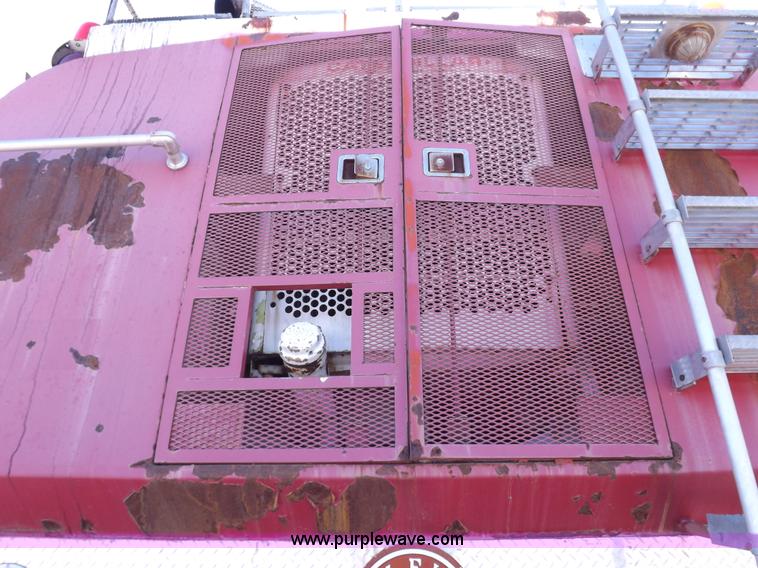 image for item H9027 Caterpillar-Klein articulated airport crash-rescue vehicle