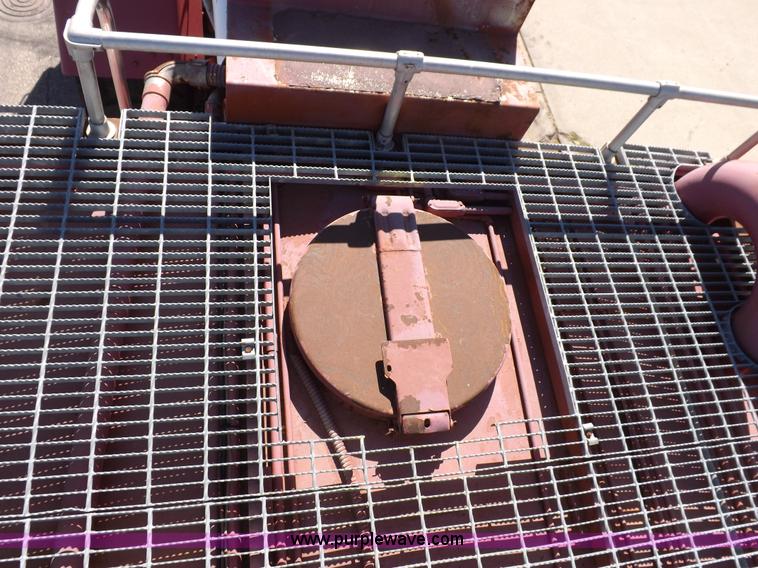 image for item H9027 Caterpillar-Klein articulated airport crash-rescue vehicle