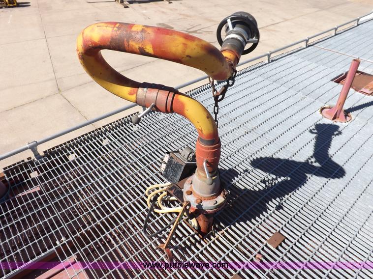 image for item H9027 Caterpillar-Klein articulated airport crash-rescue vehicle