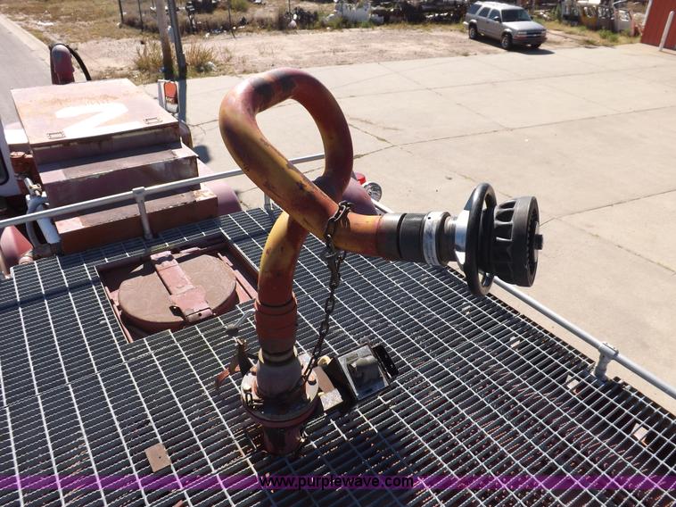 image for item H9027 Caterpillar-Klein articulated airport crash-rescue vehicle