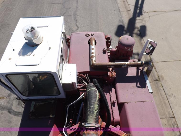 image for item H9027 Caterpillar-Klein articulated airport crash-rescue vehicle