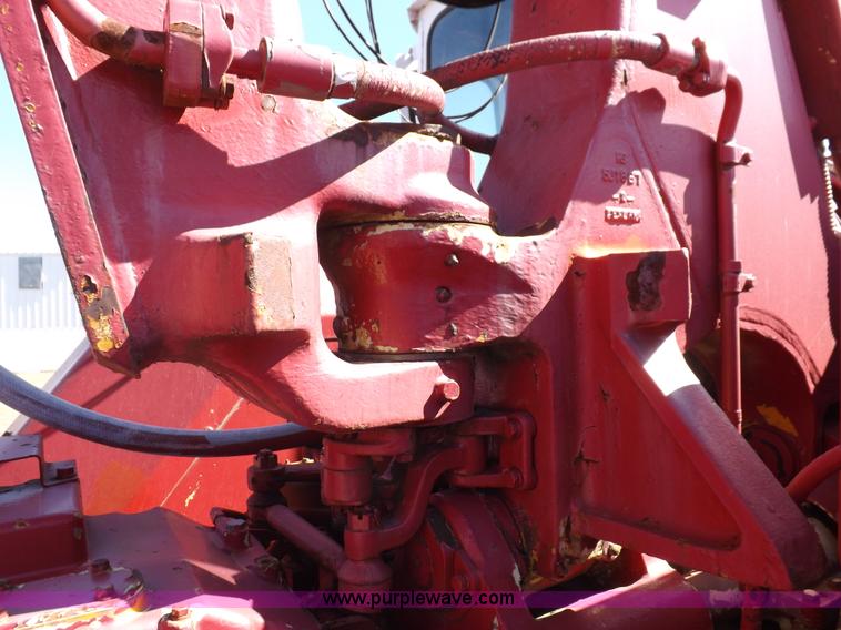 image for item H9027 Caterpillar-Klein articulated airport crash-rescue vehicle