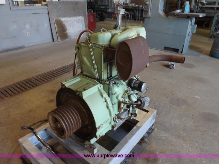 image for item H9029 Deutz 1.884L diesel engine