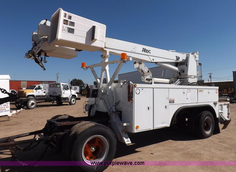 image for item H9031 Altec utility bed