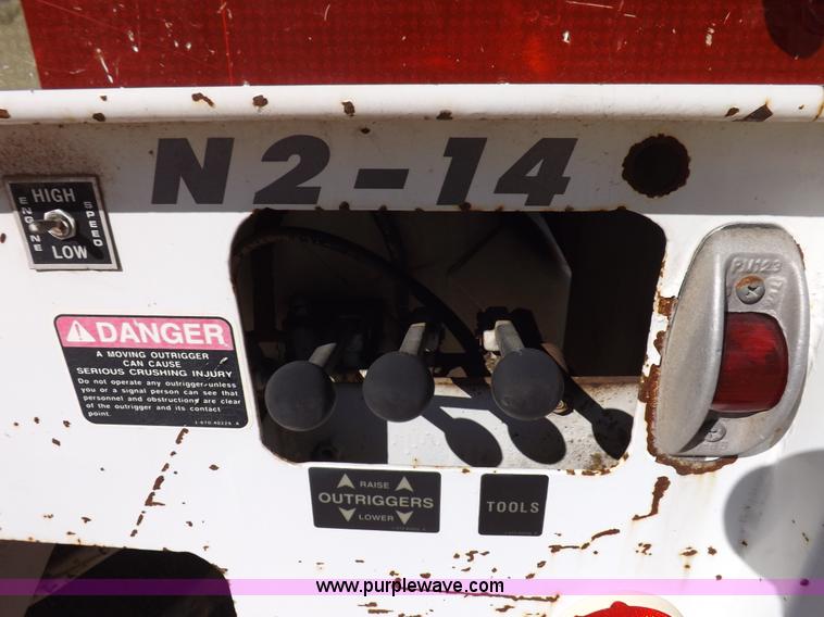 image for item H9031 Altec utility bed