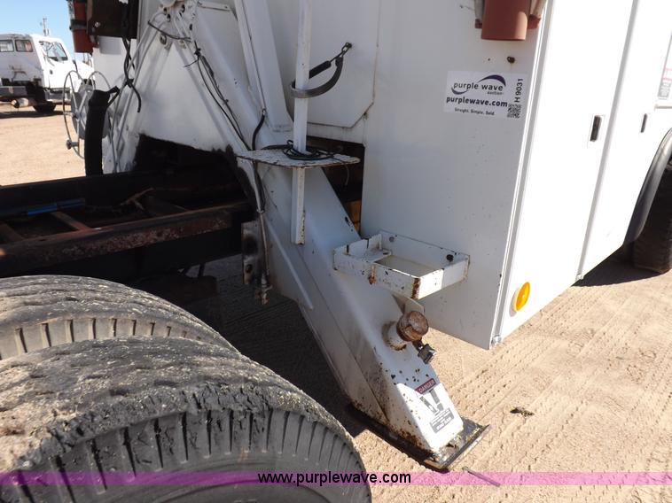 image for item H9031 Altec utility bed