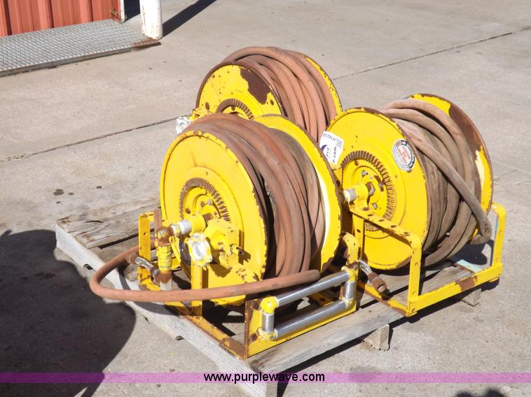 image for item H9032 (3) Aero-Motive hose reels