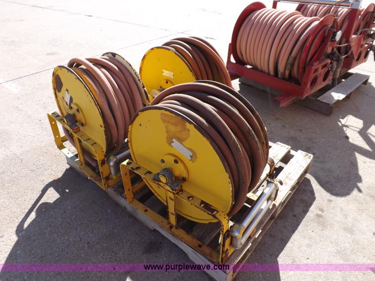 image for item H9032 (3) Aero-Motive hose reels