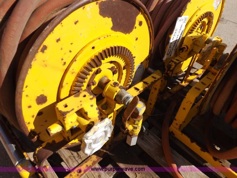image for item H9032 (3) Aero-Motive hose reels