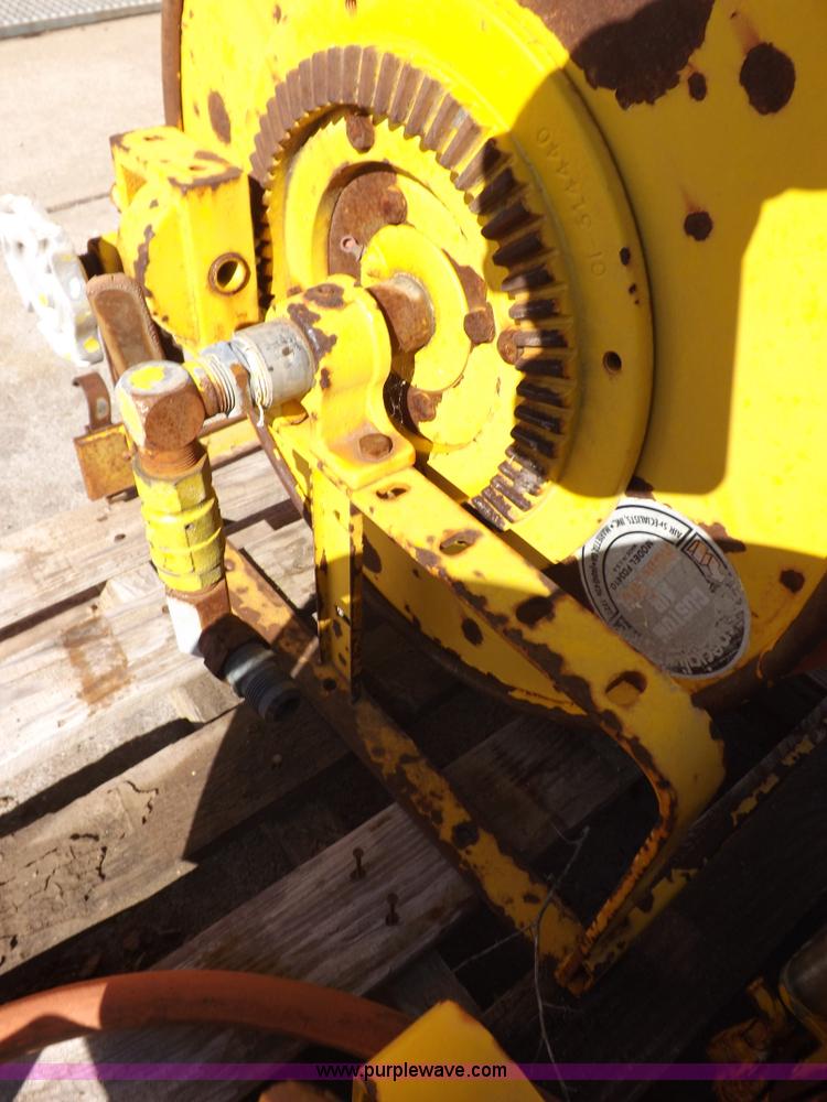 image for item H9032 (3) Aero-Motive hose reels