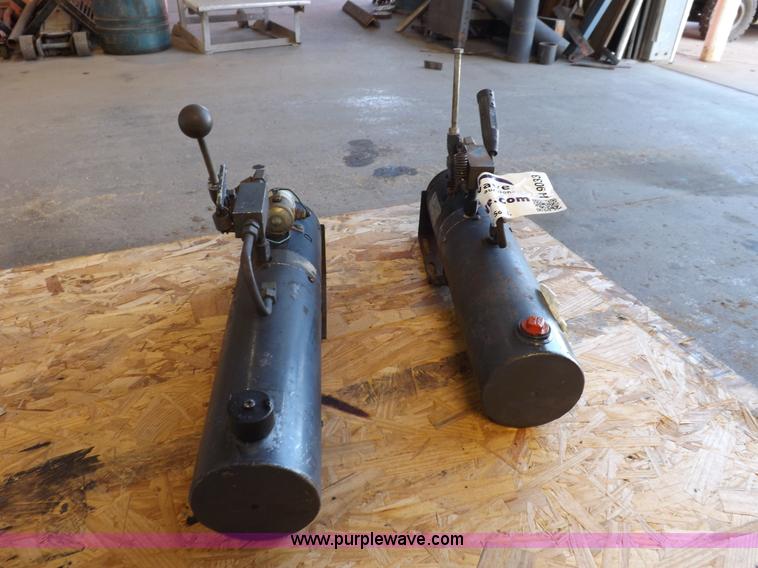 image for item H9033 (2) Monarch hydraulic power units