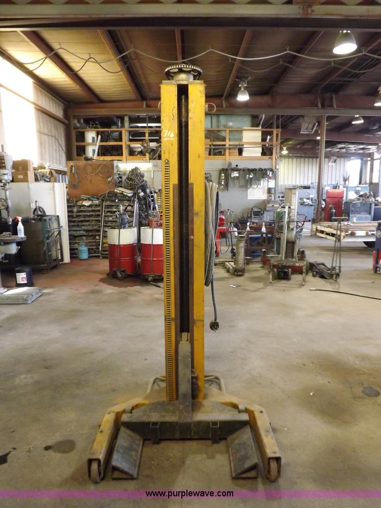 image for item H9037 (4) Sefac Mobil heavy duty lifts