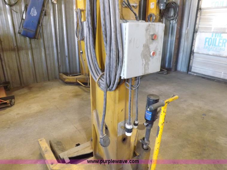 image for item H9037 (4) Sefac Mobil heavy duty lifts