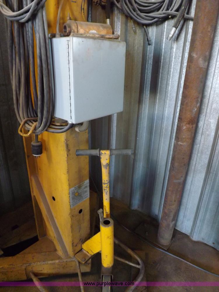 image for item H9037 (4) Sefac Mobil heavy duty lifts