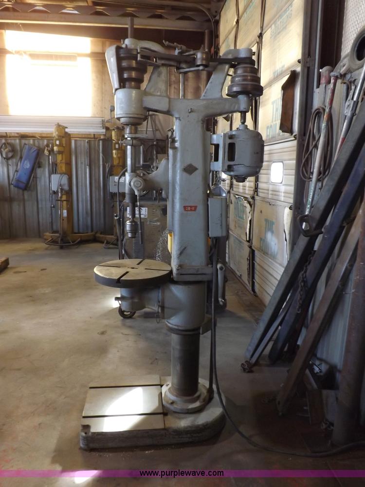 image for item H9038 CH Gosiger Machinery Corp. drill press