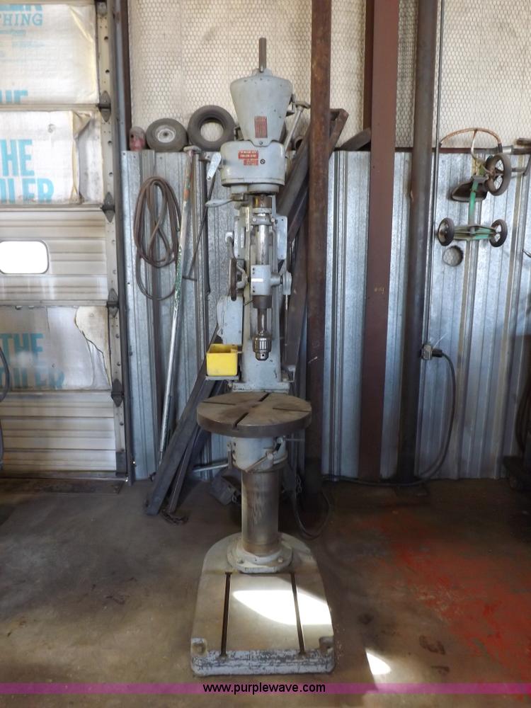 image for item H9038 CH Gosiger Machinery Corp. drill press