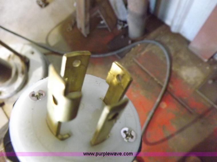 image for item H9038 CH Gosiger Machinery Corp. drill press