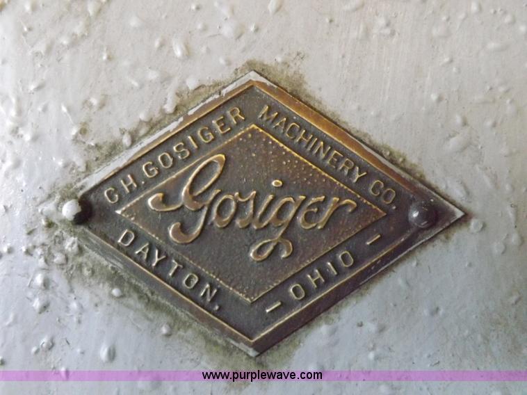 image for item H9038 CH Gosiger Machinery Corp. drill press