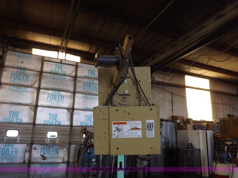 image for item H9039 Hobart wire welding machine