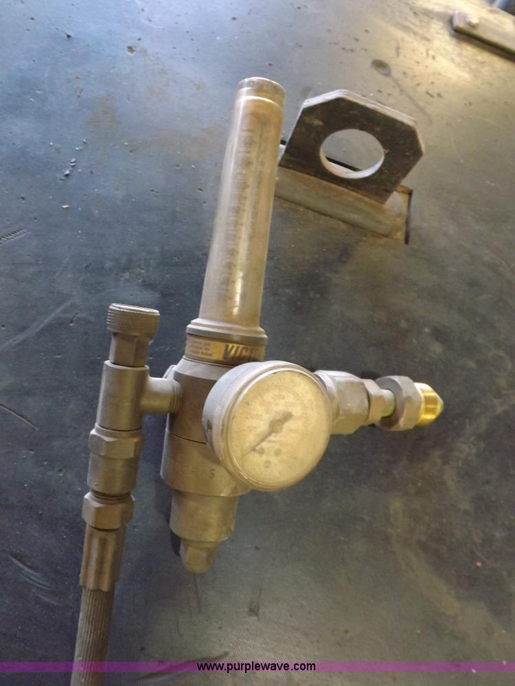 image for item H9039 Hobart wire welding machine