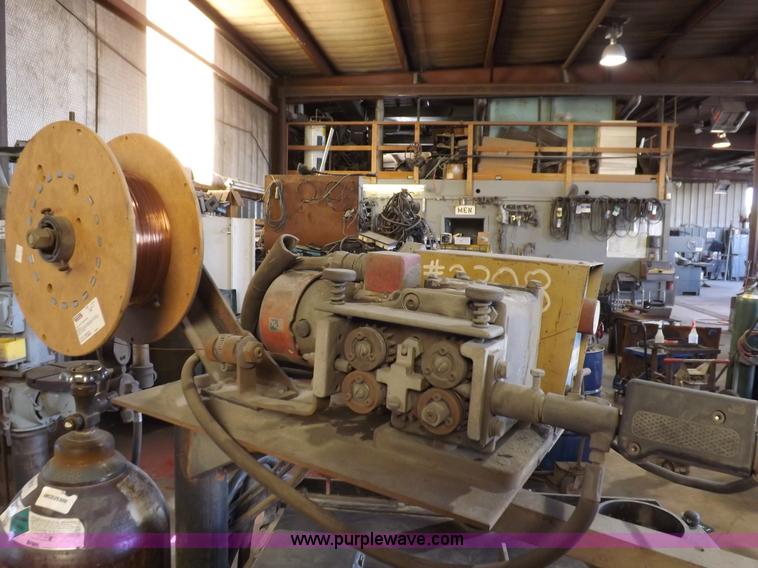 image for item H9040 Hobart wire welding machine