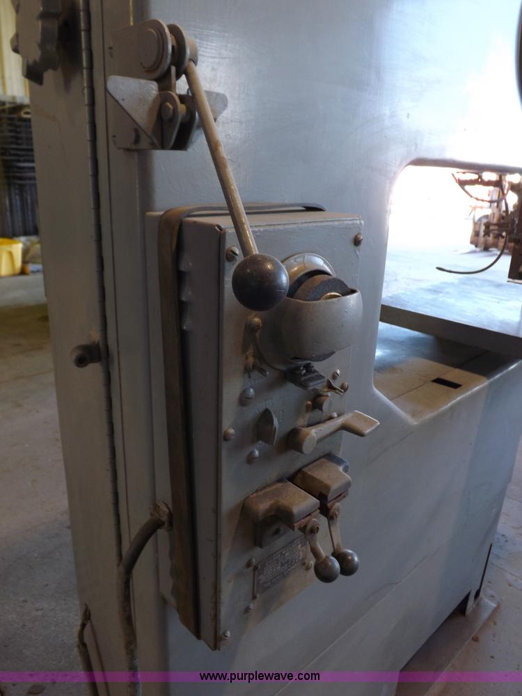 image for item H9041 Doall Contour Machine band saw
