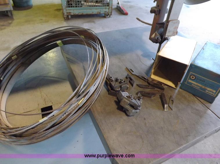 image for item H9041 Doall Contour Machine band saw