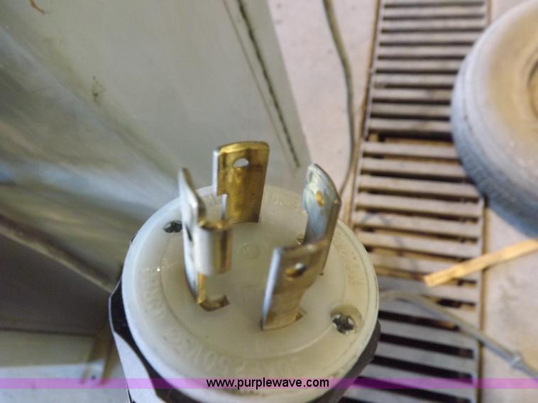 image for item H9041 Doall Contour Machine band saw