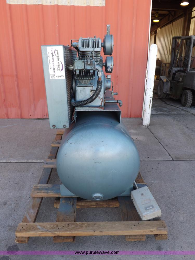 image for item H9043 Curtis Toledo air compressor