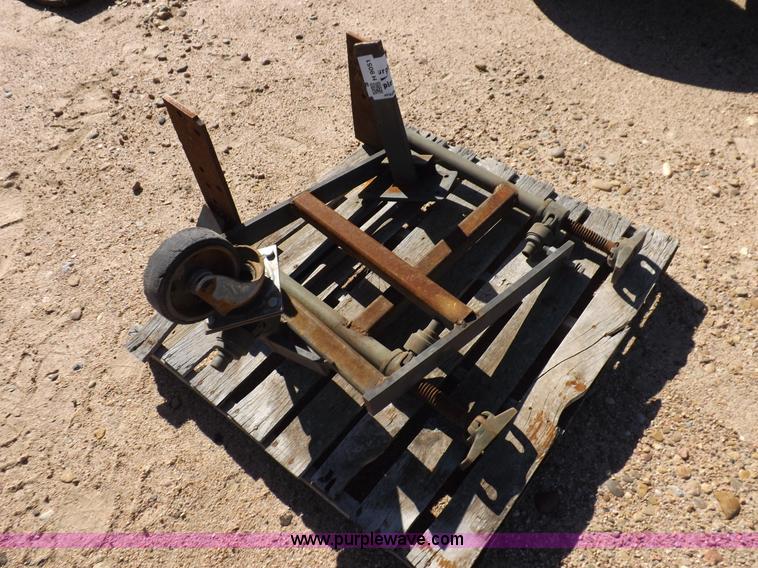 image for item H9051 Shop built supports