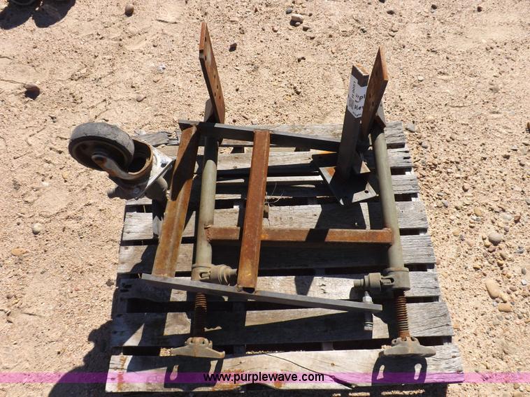 image for item H9051 Shop built supports