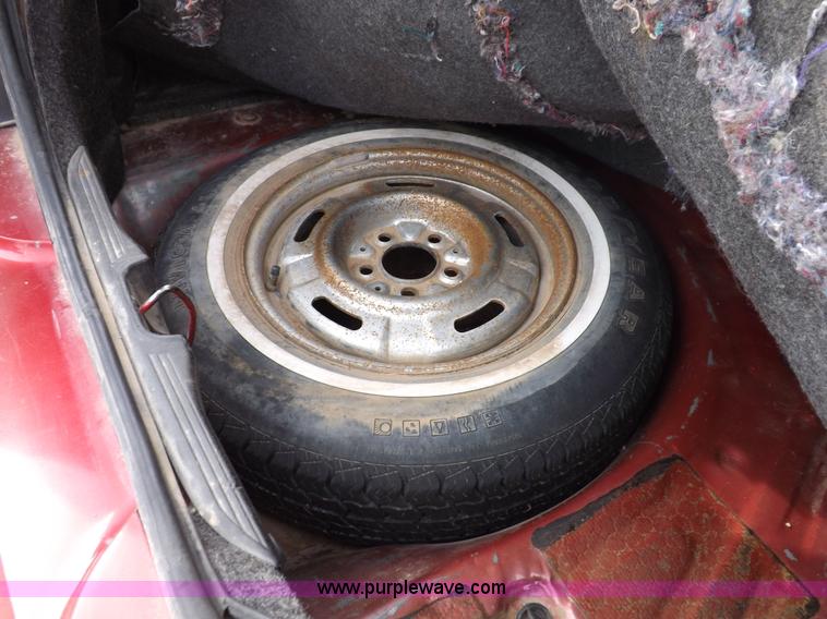 image for item H9057 1997 Ford Mustang