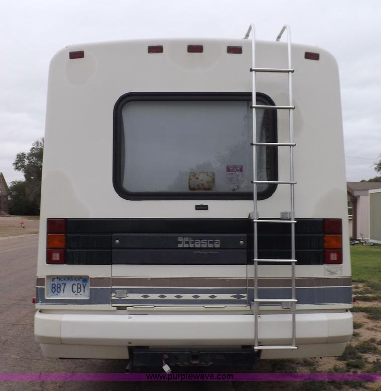 image for item H9059 1990 Itasca Sunflower Winnebago RV