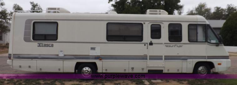 image for item H9059 1990 Itasca Sunflower Winnebago RV