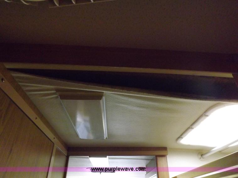 image for item H9059 1990 Itasca Sunflower Winnebago RV