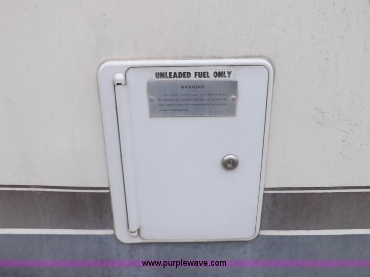 image for item H9059 1990 Itasca Sunflower Winnebago RV