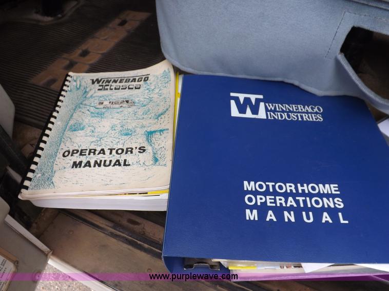 image for item H9059 1990 Itasca Sunflower Winnebago RV