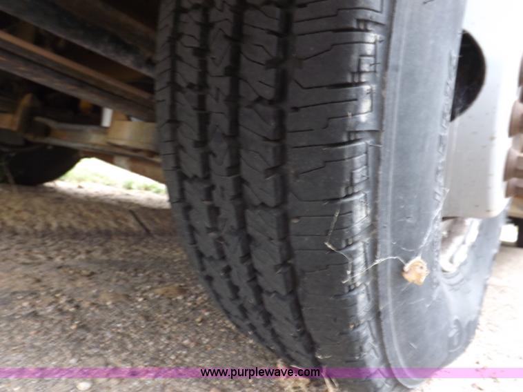 image for item H9059 1990 Itasca Sunflower Winnebago RV