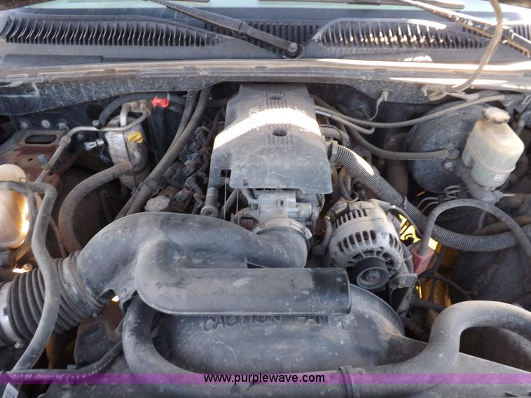 image for item H9061 1999 Chevrolet Silverado 1500 LS pickup truck