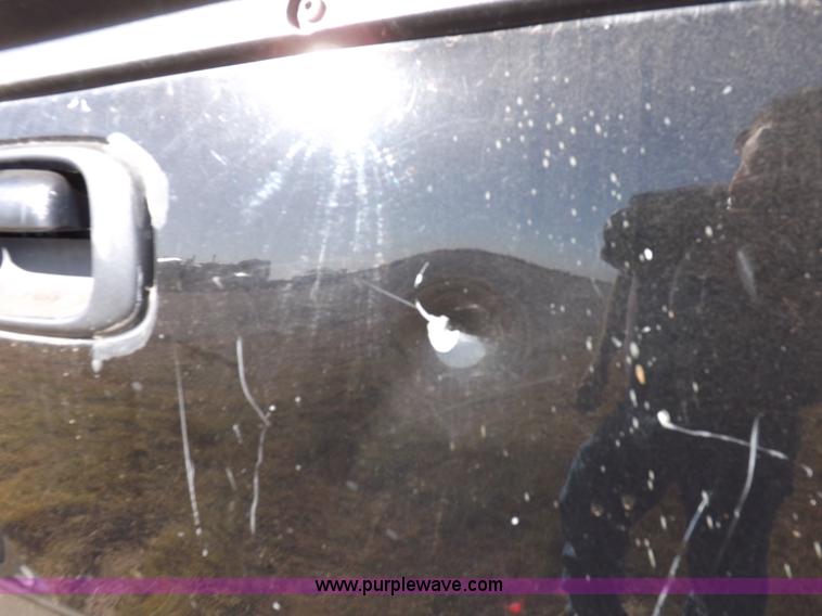 image for item H9061 1999 Chevrolet Silverado 1500 LS pickup truck