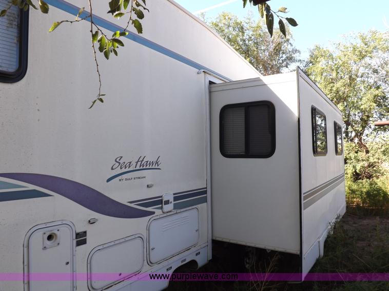 image for item H9082 1996 Seahawk Gulfstream travel trailer
