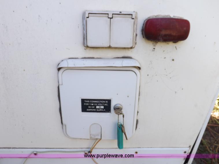 image for item H9082 1996 Seahawk Gulfstream travel trailer