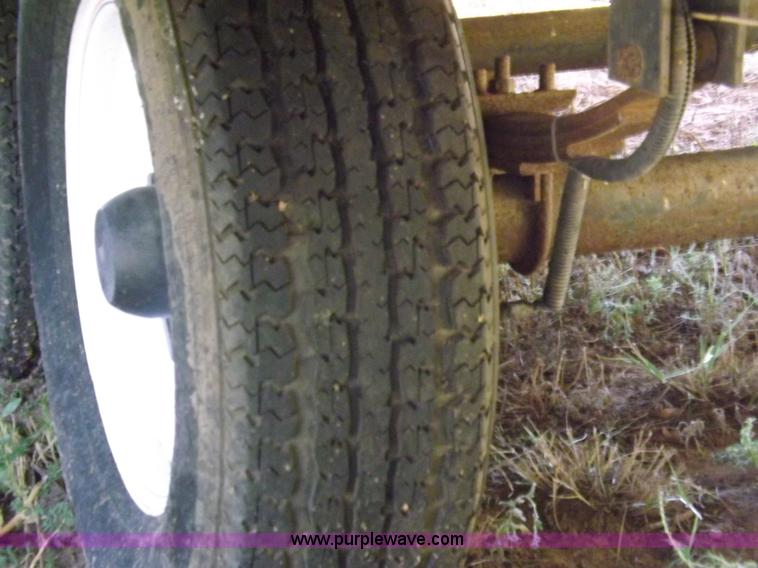 image for item H9082 1996 Seahawk Gulfstream travel trailer