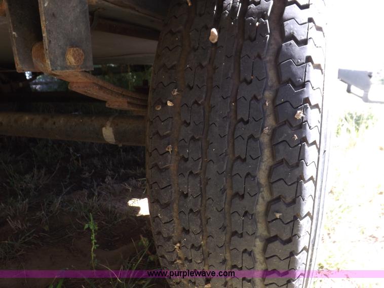 image for item H9082 1996 Seahawk Gulfstream travel trailer