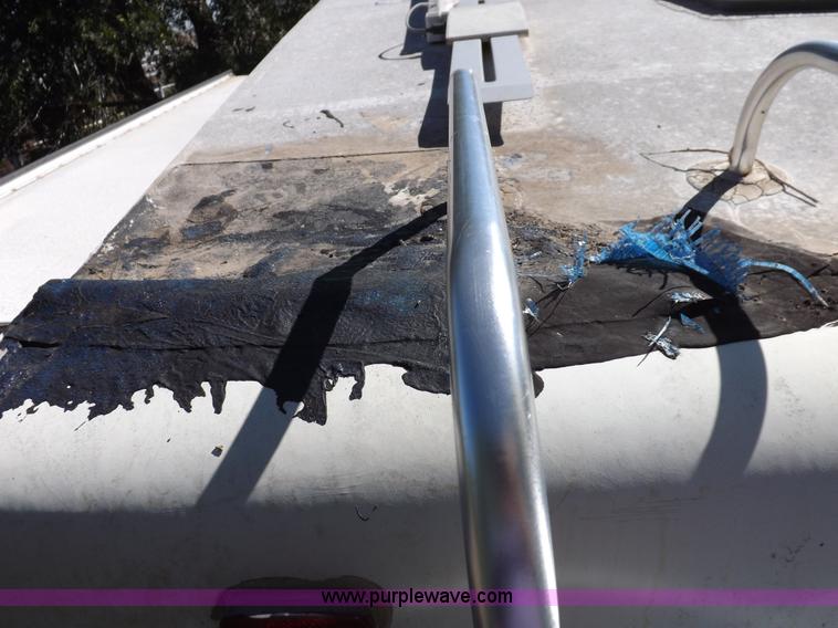 image for item H9082 1996 Seahawk Gulfstream travel trailer