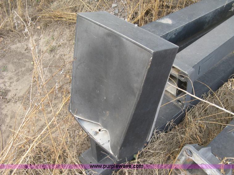 image for item H9495 Assorted light poles