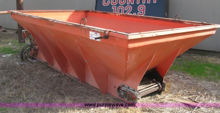 image for item H9496 Spreader Co. fiberglass sand spreader