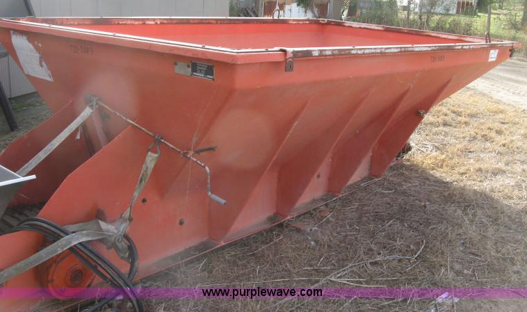 image for item H9496 Spreader Co. fiberglass sand spreader